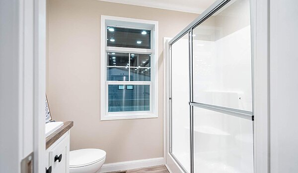 Anthem / The Blue Ridge AY16763S Duplex Bathroom 123565