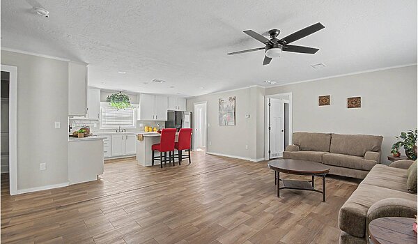 Emerald Doublewide / EM28483A Interior 132109