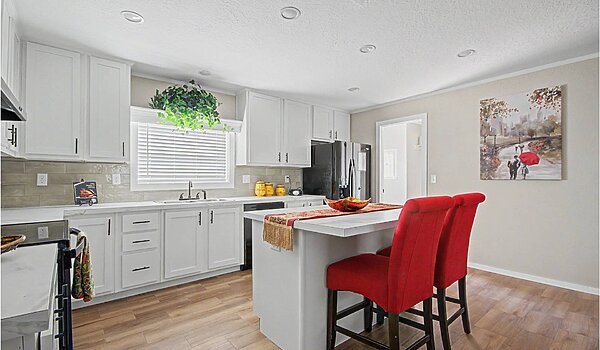 Emerald Doublewide / EM28483A Interior 132104