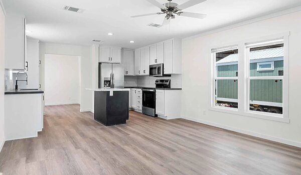 Singlewides / The Pearland 16763C Interior 120563