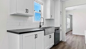 Singlewides / The Pearland 16763C Interior 120567