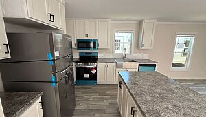 Doublewides / The Brewster 28563A Interior 120550