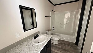 Doublewides / The Red River 32563C Interior 116994