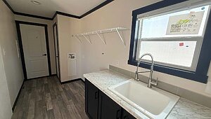 Doublewides / The Red River 32563C Interior 116996