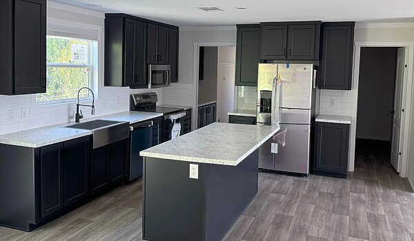 Doublewides / The Sterling 32644A Interior 120535