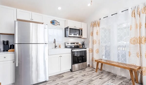 Tiny Homes / Firefly Meadows 4B 102 Interior 92345