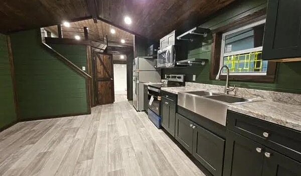 Tiny Homes / Meadowbrook 4B 130 Interior 92465