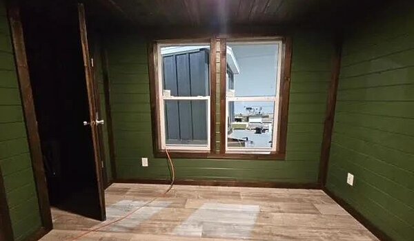 Tiny Homes / Meadowbrook 4B 130 Interior 92468