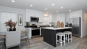 Residence / Center St 5228-MS014-1SECT 81RDH28523DH Kitchen 112928