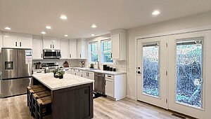 Residence / Tompkins Blvd 6428-MS029-1SEC 81RDH28643AH Kitchen 112936