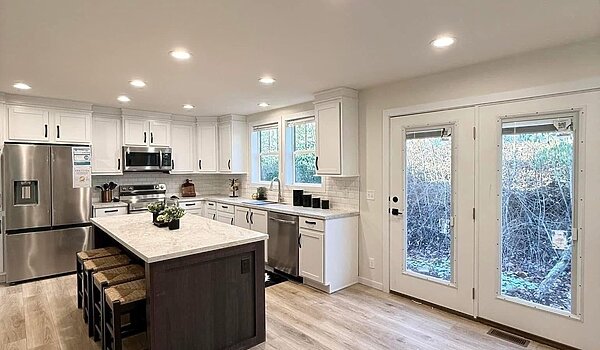 Residence / Tompkins Blvd 6428-MS029-1SEC 81RDH28643AH Kitchen 112936