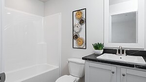 Sunrise / 7616-SW018 Bathroom 112918