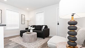 Sunrise / 7616-SW018 Interior 112914