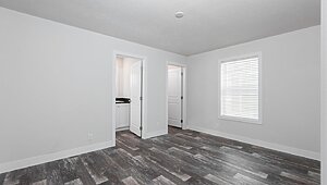 Sunrise / 7616-SW018 Bedroom 112917
