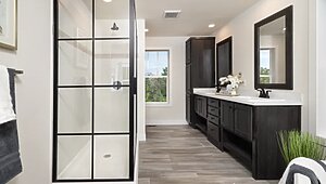 Residence / Stratford Pl 6630-MS062SECT Bathroom 112956