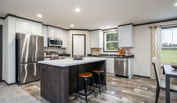 Neighborhood / 5628-MS067-2 Huntington 81NNH28564AH Interior 125808