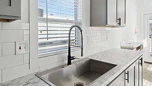 Park Model RV / APS-528-SL Interior 122874