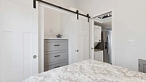 Park Model RV / APS-528-SL Interior 122876