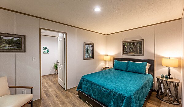 Vista Series / H11 Bedroom 113699