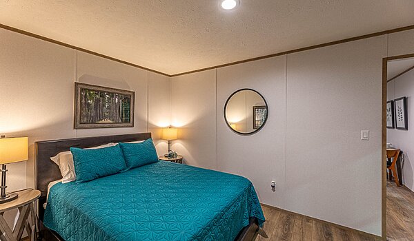 Vista Series / H11 Bedroom 113700