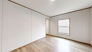 Vista Series / H71 Bedroom 114413