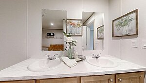 Vista Series / H71 Bathroom 114417