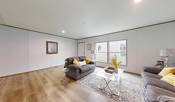 Phoenix / Phoenix 170PX32684A Interior 114407