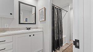 Beacon Series / W21 Interior 113810