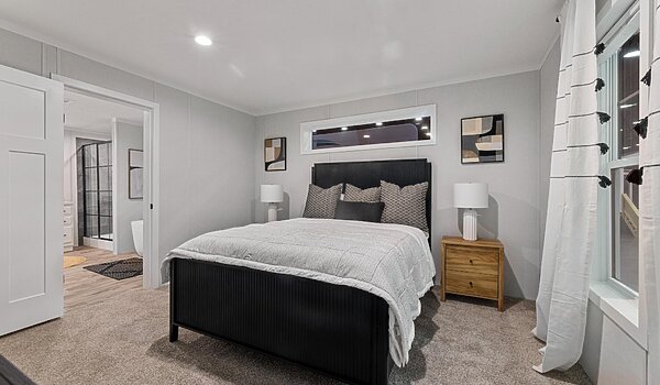 Beacon Series / W21 Interior 113804