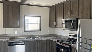 Pinnacle / Pinnacle 240PN16401P Interior 126166