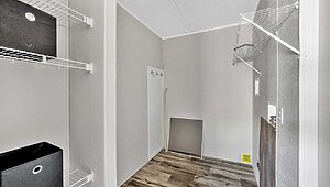 Apex / W51 Interior 113774