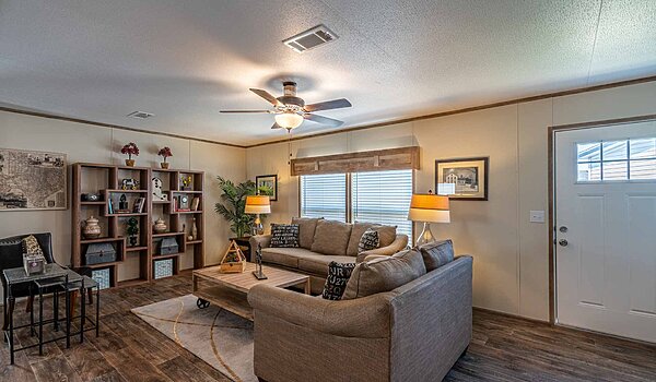 Pinnacle / Pinnacle 240PN28563P Interior 126144