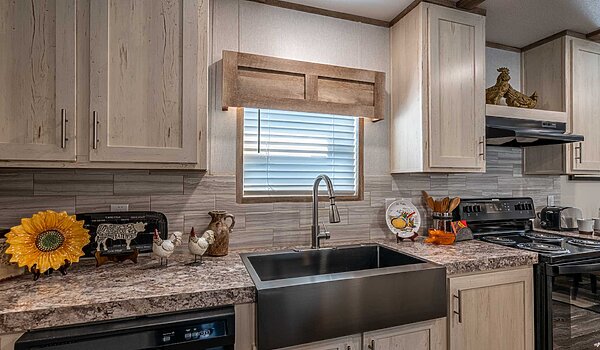 Pinnacle / Pinnacle 240PN28563P Kitchen 126150