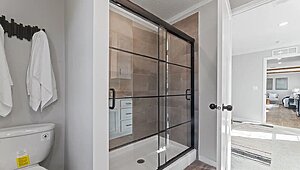 Beacon Series / D11 Bathroom 115294