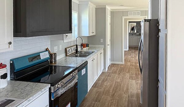 Iron Ranch / Iron Ranch 290IH16763A Kitchen 115722