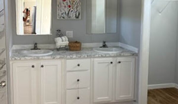 Iron Ranch / Iron Ranch 290IH16763A Bathroom 115724