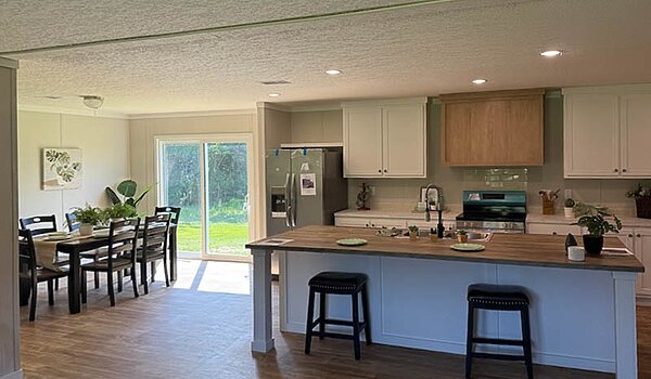 Iron Ranch / Iron Ranch 290IH28563A Kitchen 115733