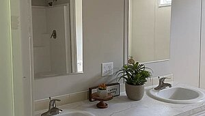 Forge Series / M51 Bathroom 115735