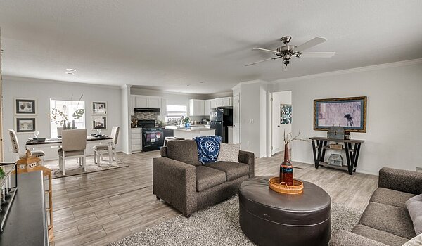 Emerald / Emerald 650EM28603A Interior 115300