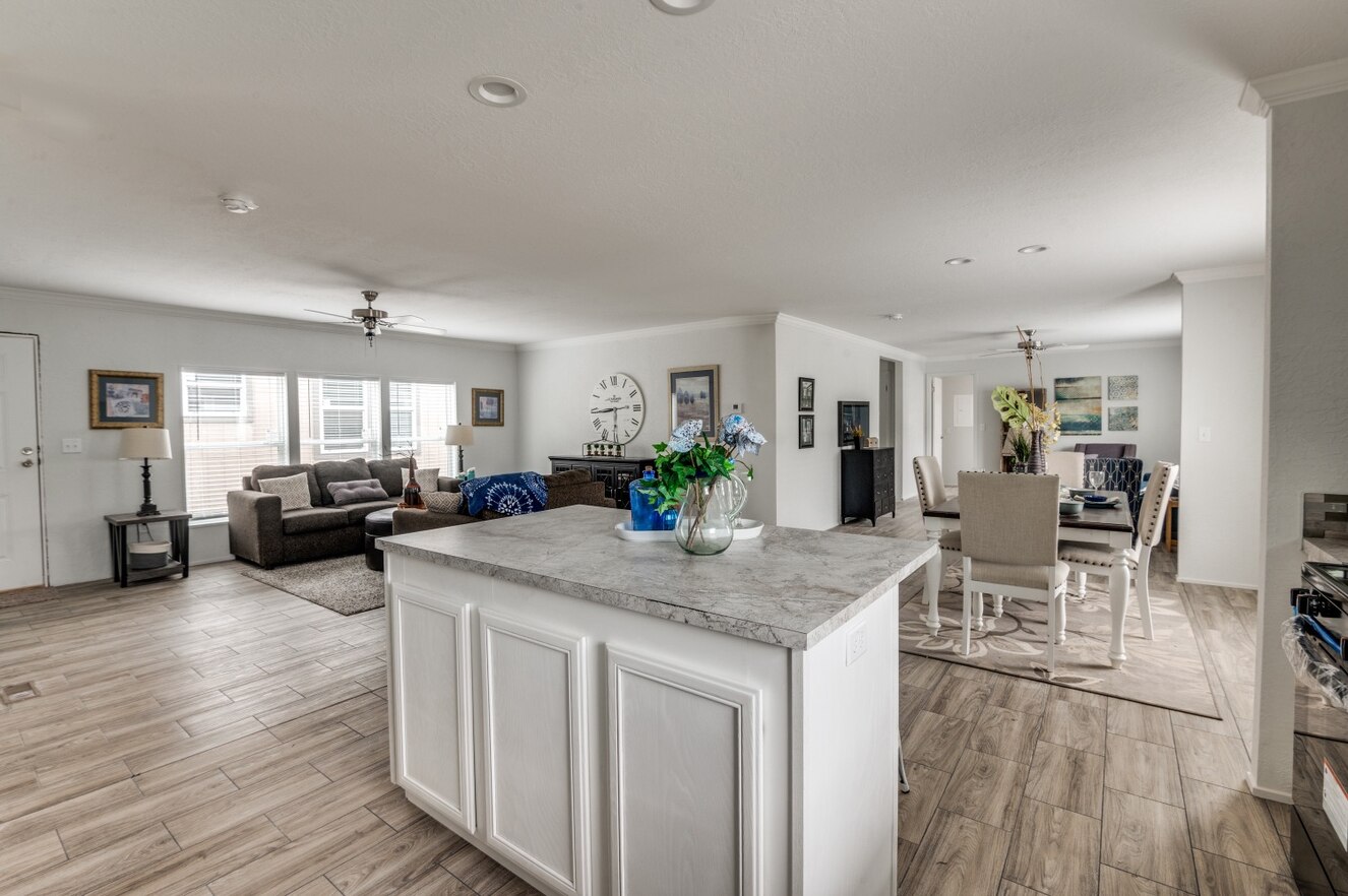 Emerald / Emerald 650EM28603A Kitchen 115305