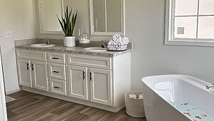 The Gulf / 32663A Bathroom 116709