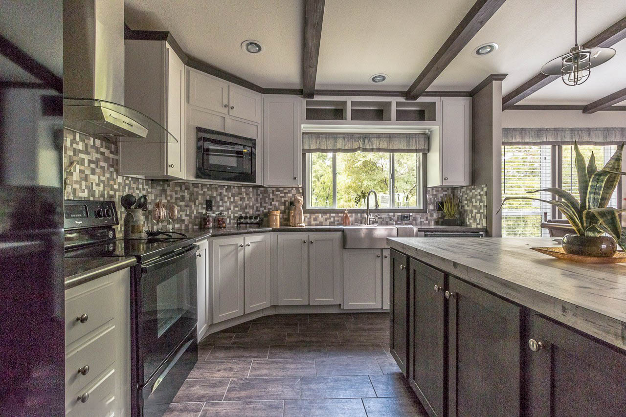 Masterpiece / Arlington 330MP30483A Kitchen 115182