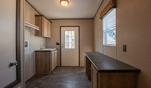 Masterpiece / Carrington 330MP30643C Interior 126228