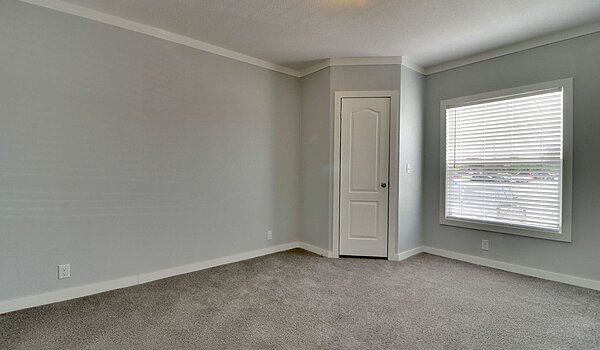 Masterpiece / The Landrace 330MP30764L Bedroom 115416