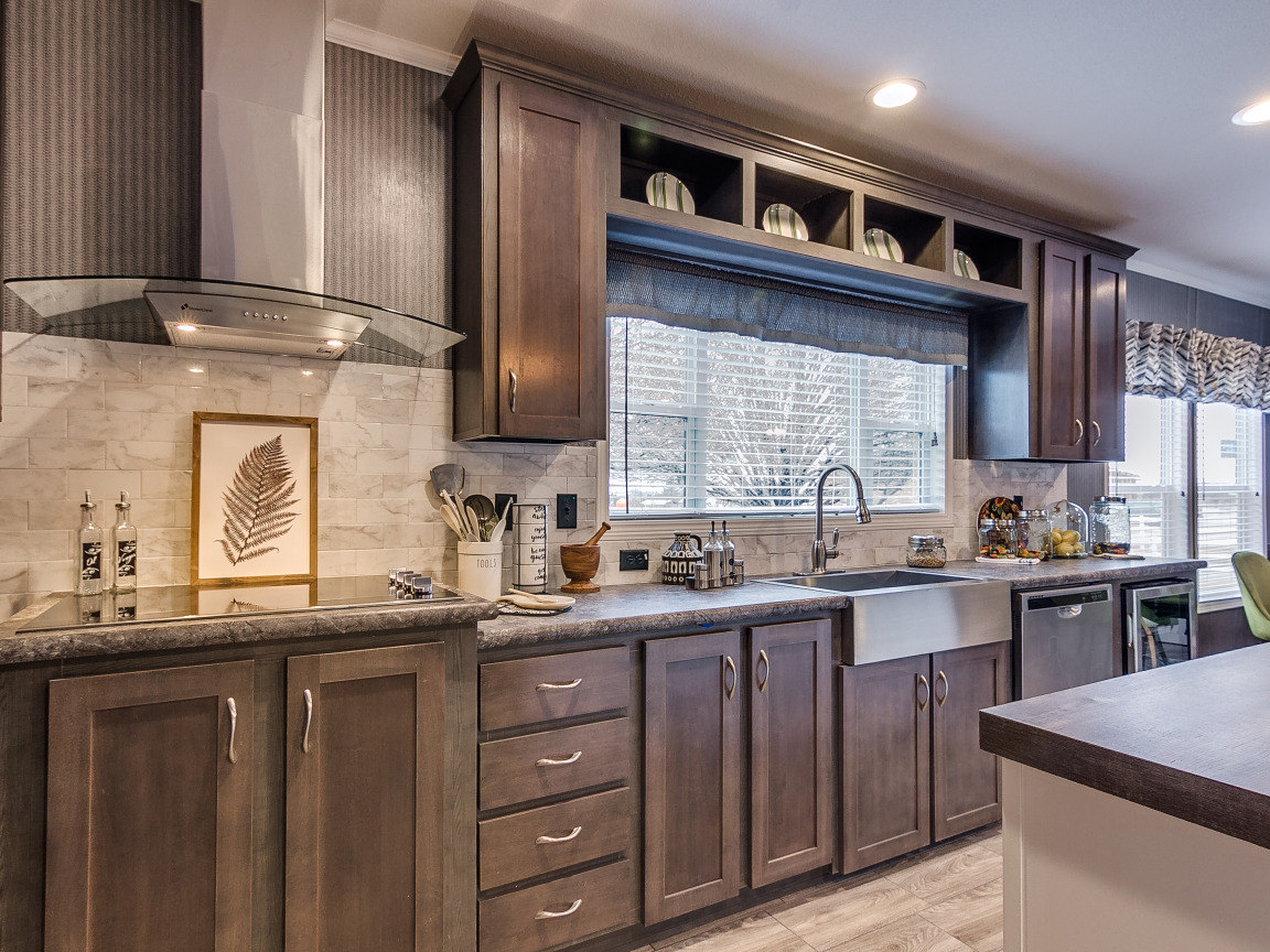 Peak Series / F21 Kitchen 115136