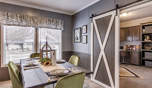 Keystone / Pecan Valley I 330KH30603P Kitchen 115138