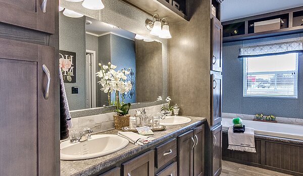 Keystone / Pecan Valley I 330KH30603P Bathroom 115142