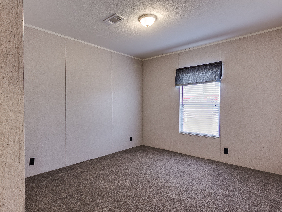 Peak Series / F21 Bedroom 115140
