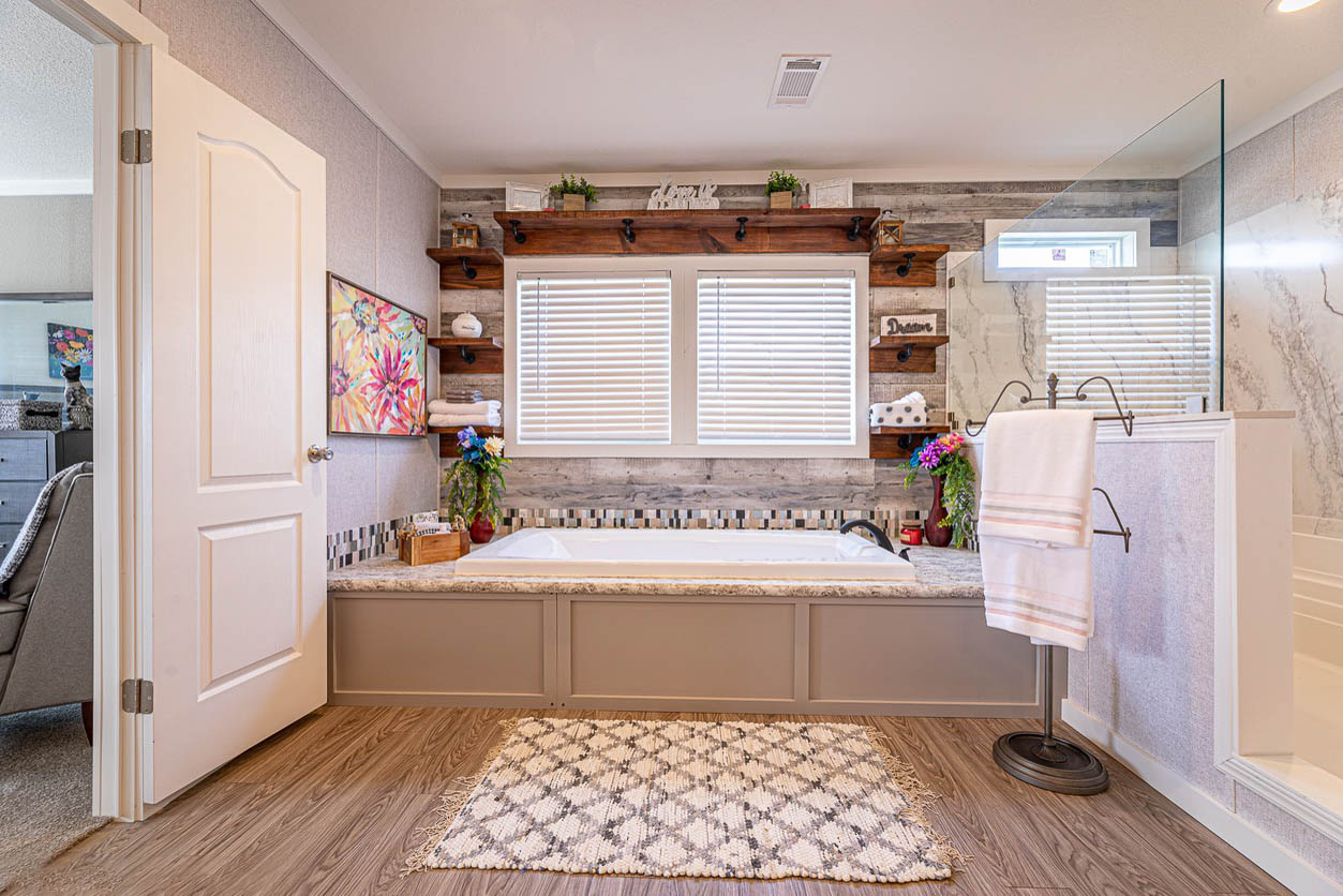 Keystone / Pecan Valley V 330KH30764P Bathroom 115159