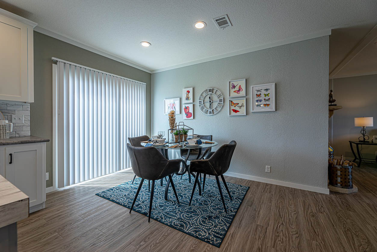 Keystone / Pecan Valley V 330KH30764P Kitchen 115154